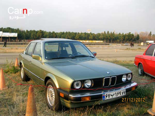 گردهمائی 8 دی 49