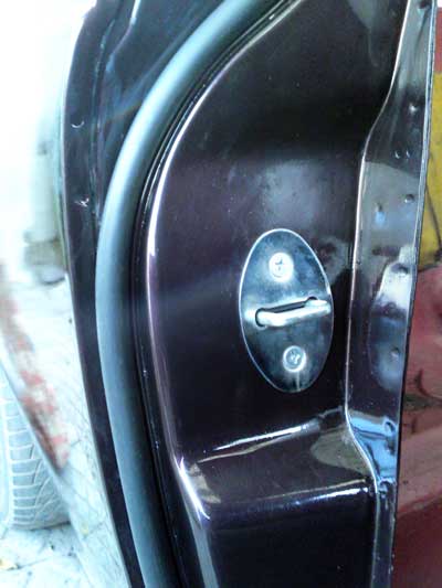 چرم داخل کابین  10