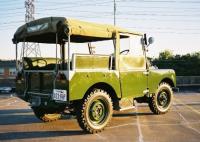 Land-Rover 3