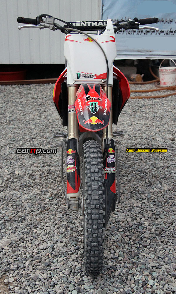 CRF 10