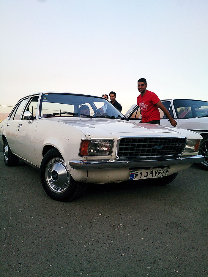 گردهمائی انواع خودرو  بوستان ولایت  14