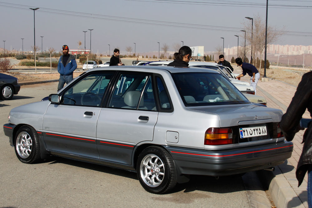 iran classic car site 8