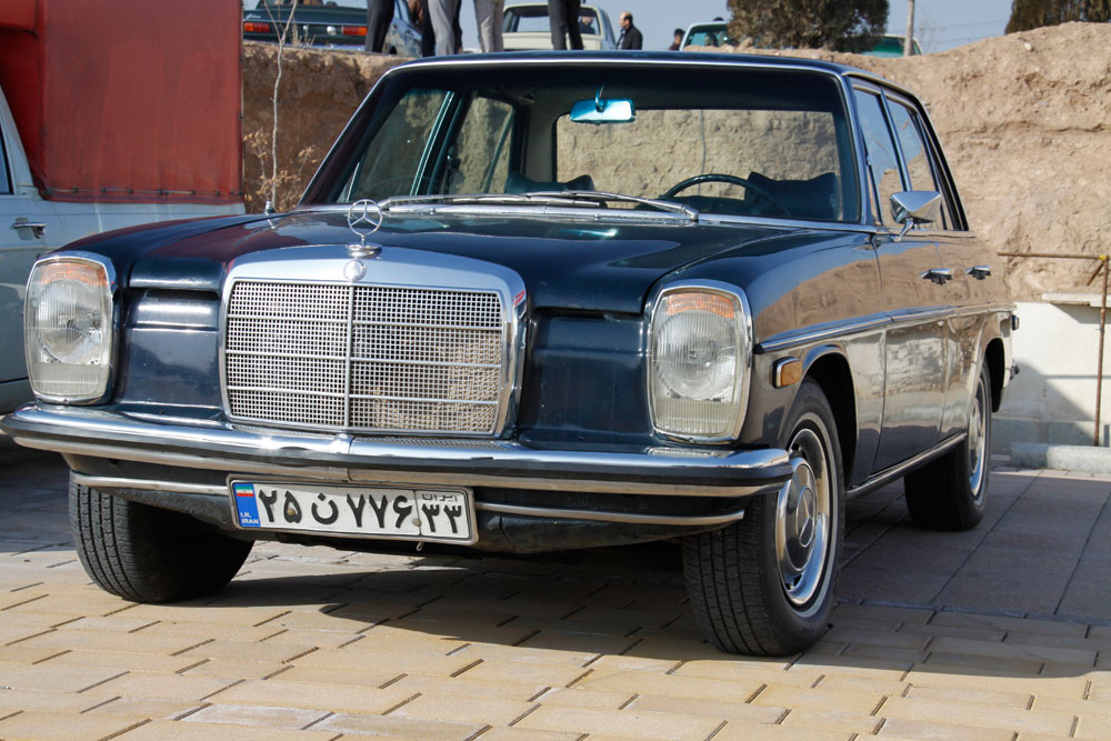 iran classic car site 11