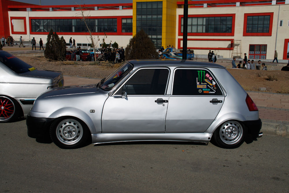 iran classic car site 29