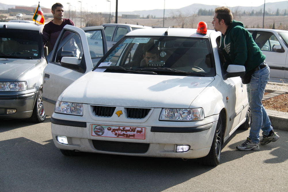 iran classic car site 16