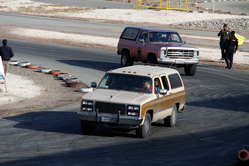 iran classic car site 16