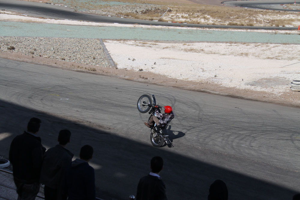 iran classic car site 26