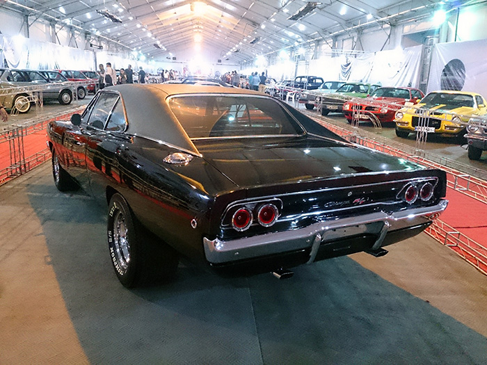 classic car in iran  13