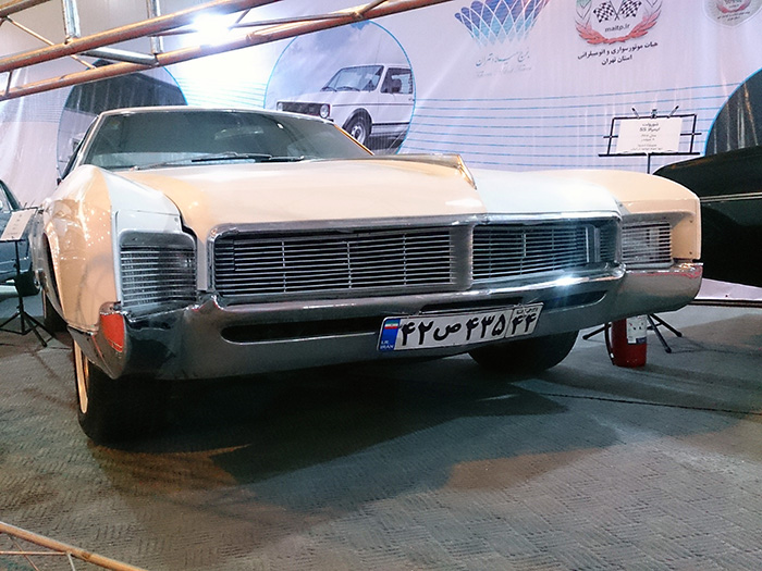 classic car in iran  45