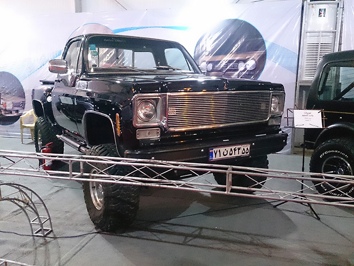 classic car in iran  66