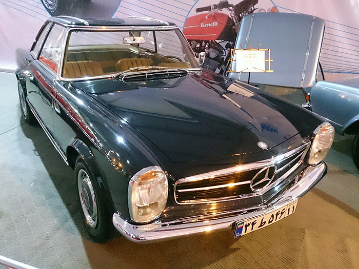 classic car in iran  76