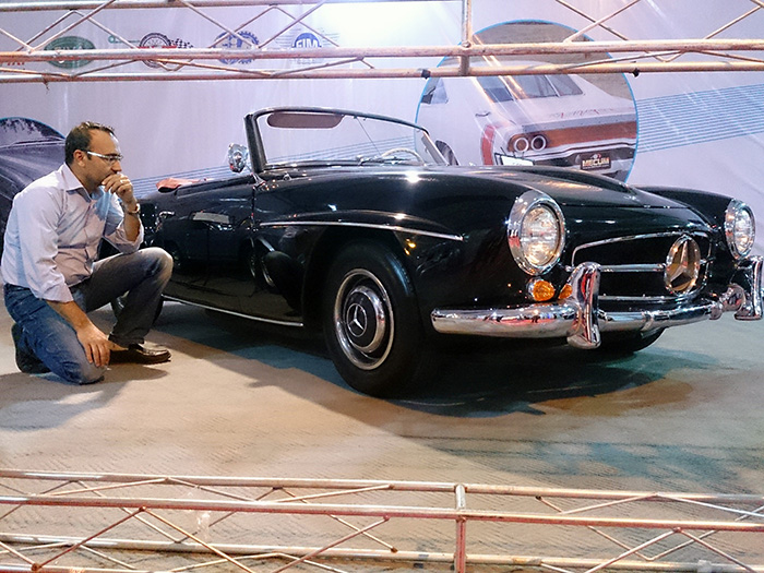 classic car in iran  82