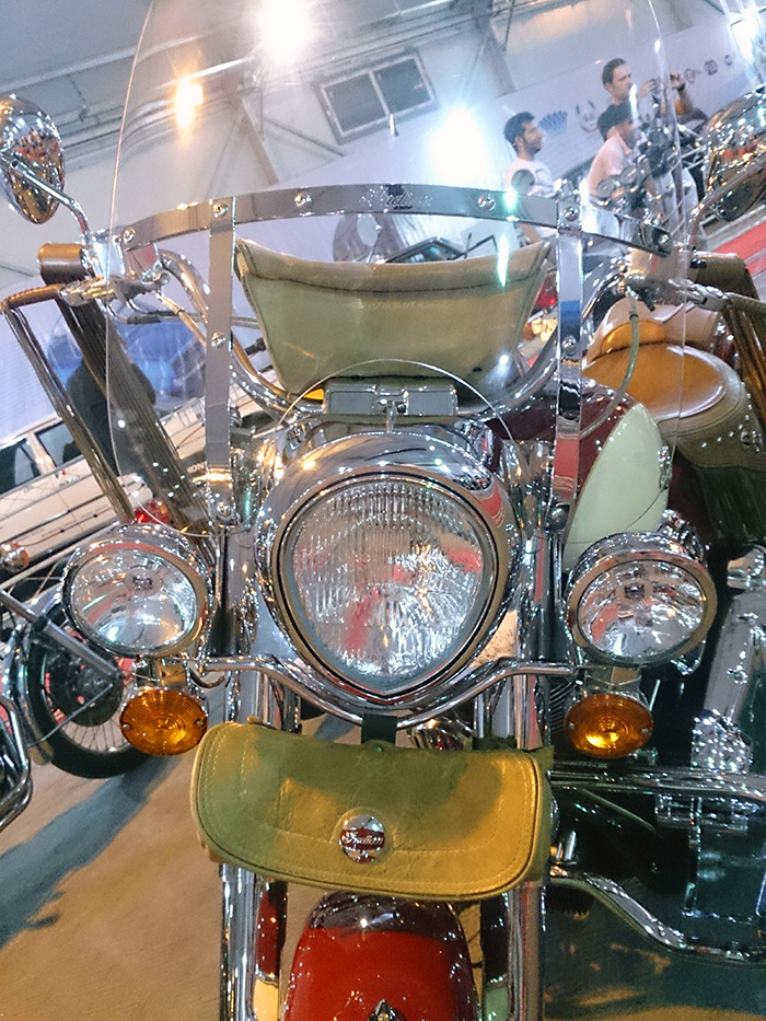 classic car in iran  88