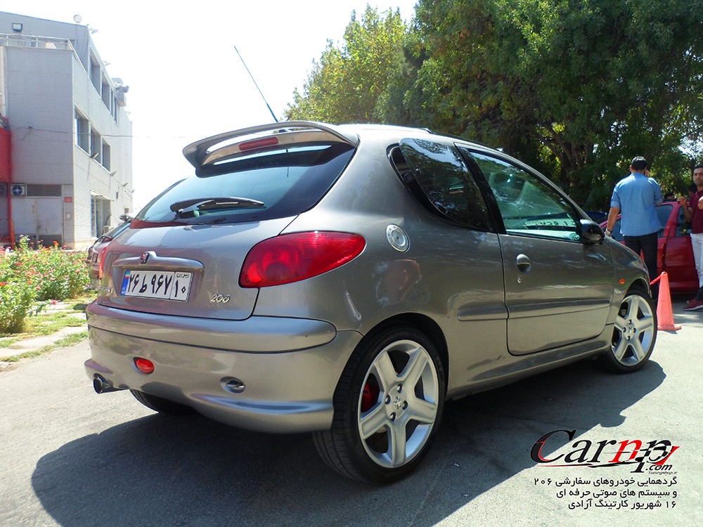 گردهمایی پژو های سفارشی و سیستم های صوتی  1