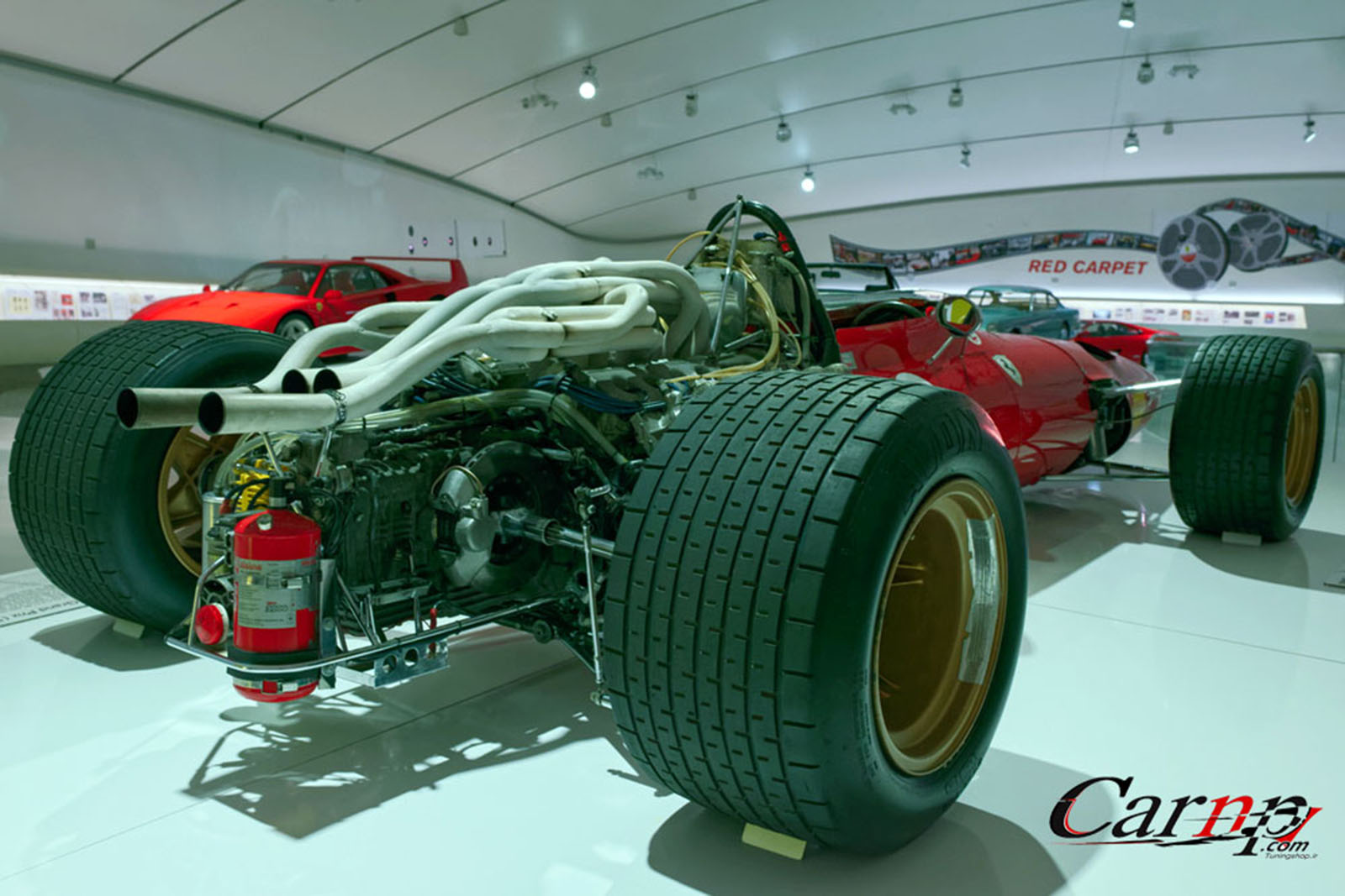 موزه فراری انزو  44