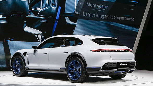 نمایشگاه زنو 2019 9