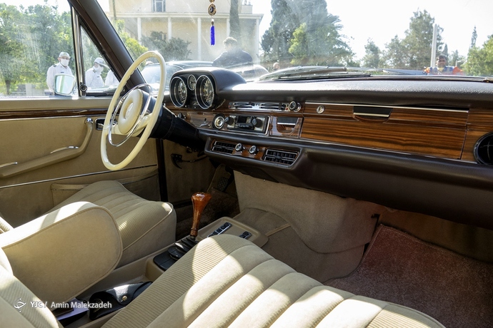 نمایشگاه اتومبیل های کلاسیک شیراز 3