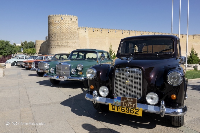 نمایشگاه اتومبیل های کلاسیک شیراز 8