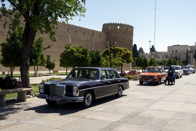 نمایشگاه اتومبیل های کلاسیک شیراز 13