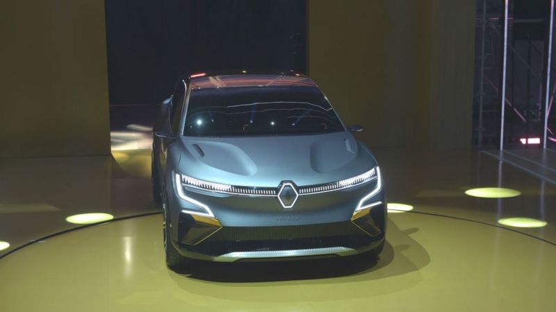 مگان الکتریکی 1