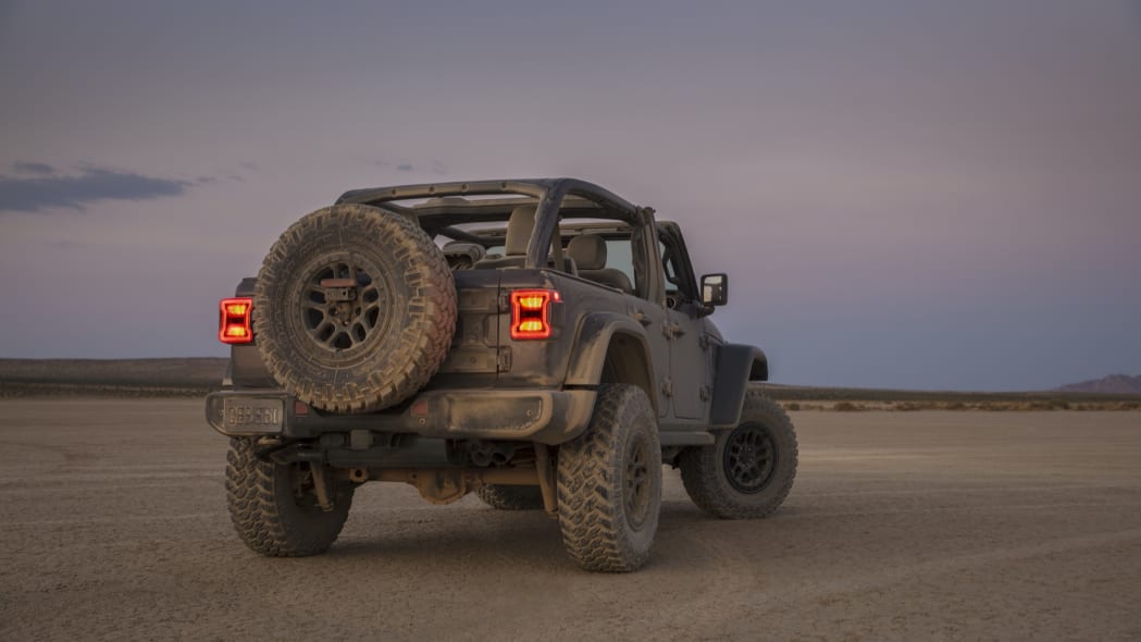 جیپ رانگلر 1