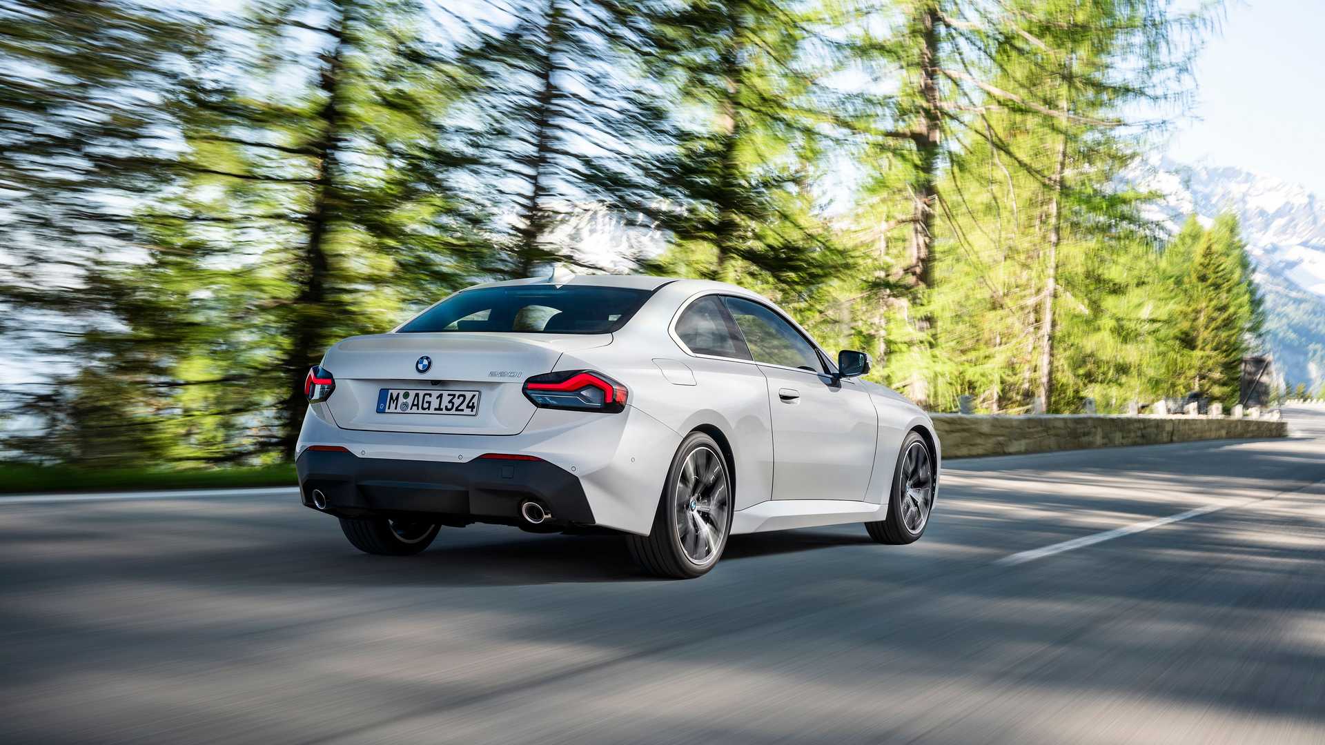 2022-bmw-m240i 14