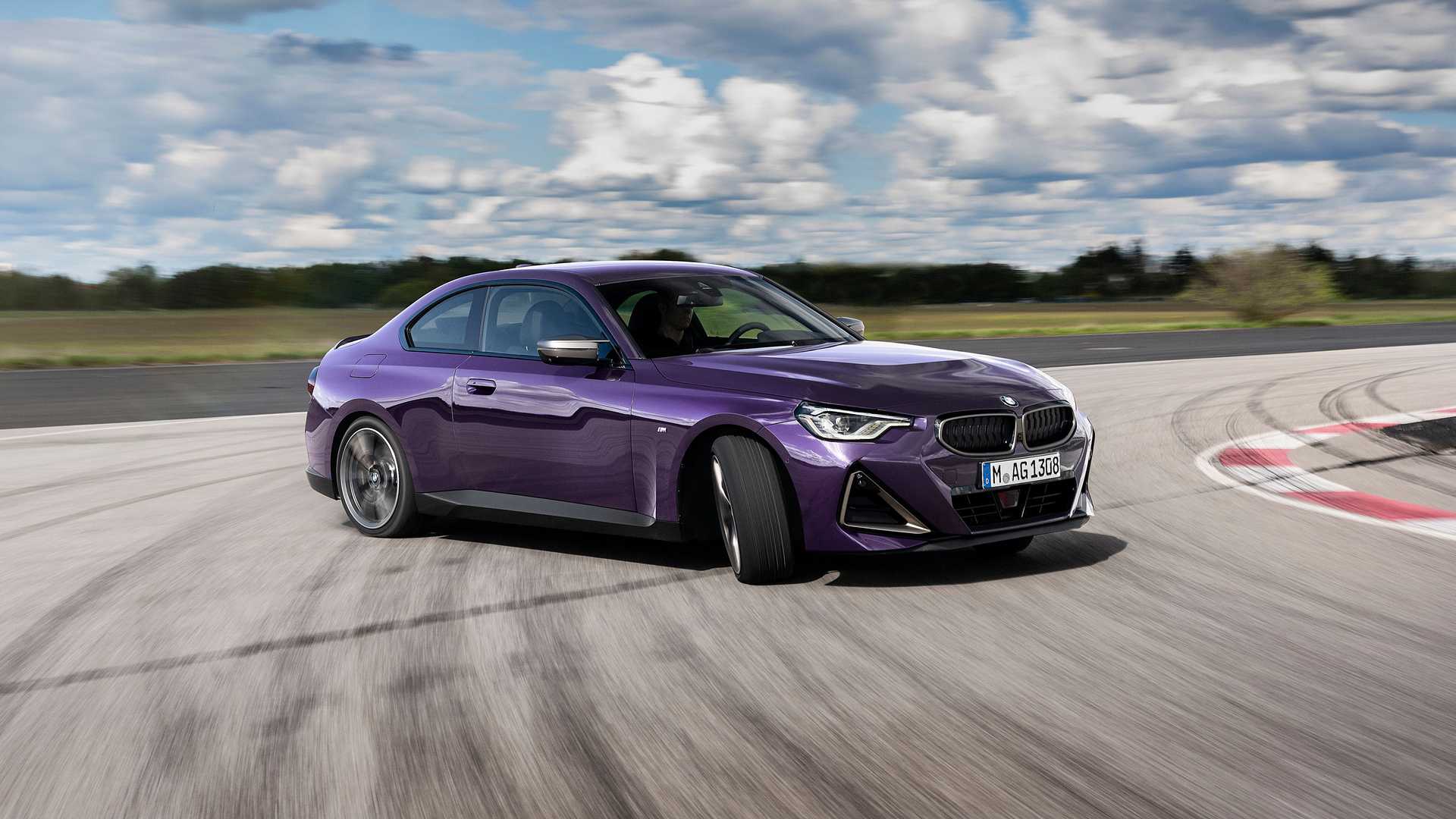 2022-bmw-m240i 34