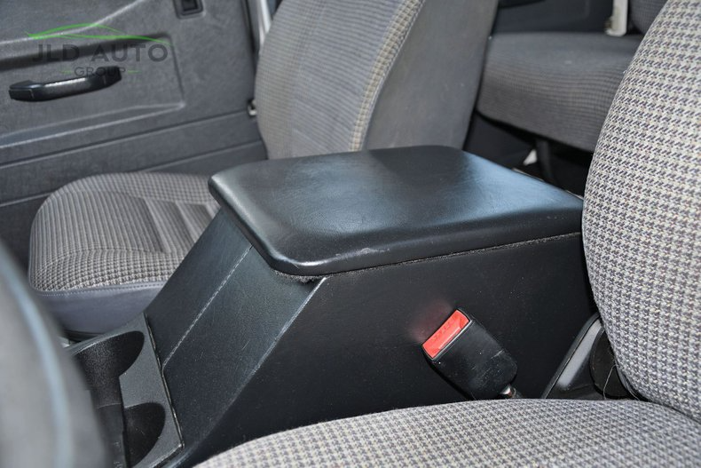 1992،Land Rover Defender 110 7