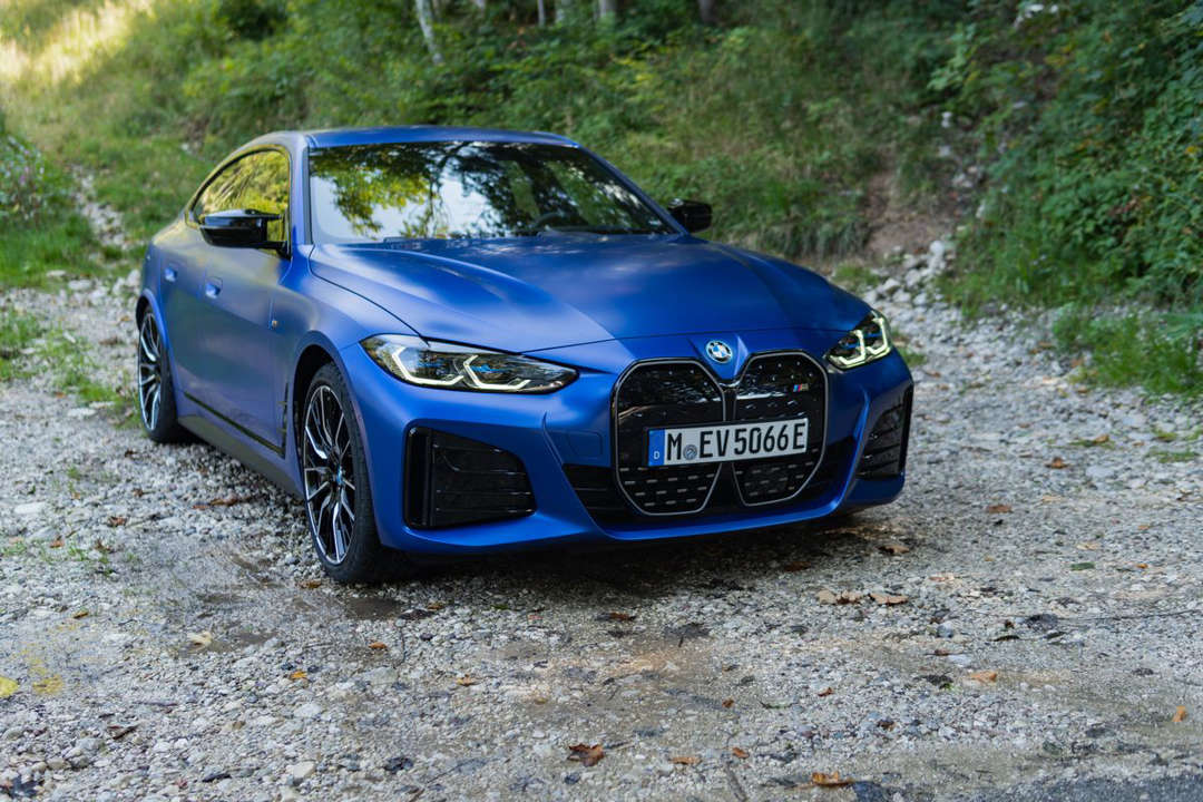 BMW i4 3
