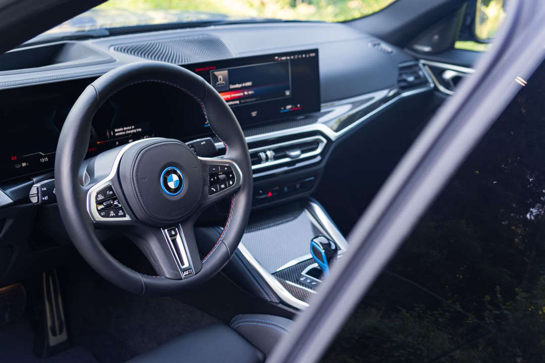 BMW i4 5