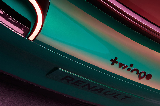 اتومبیل برقی رنو  3