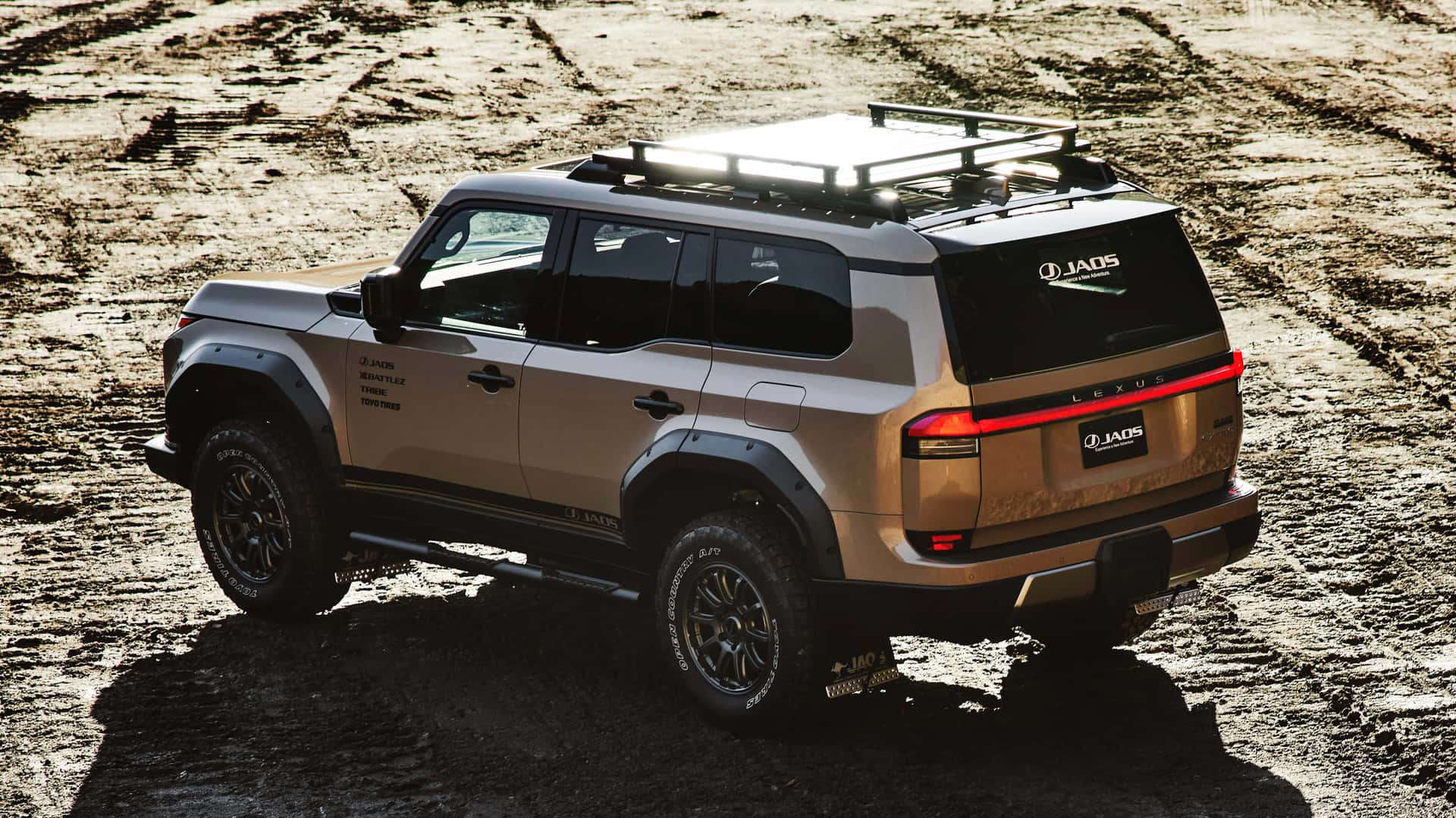 لکسوس Overtrail 12