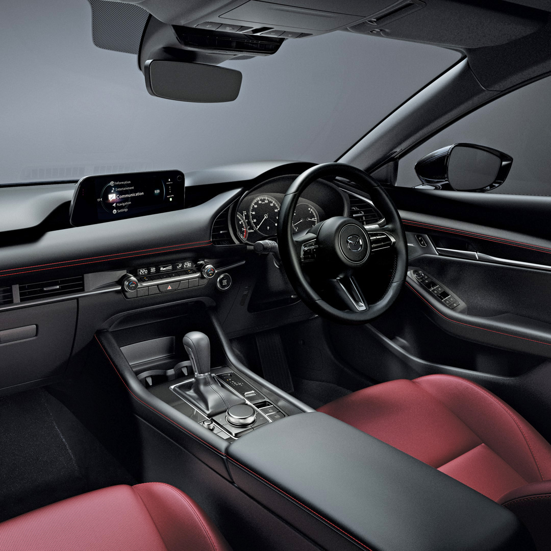 مزدا سه در ایران 2023 5