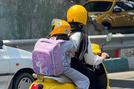 موتورسواری بانوان ازاد شد  2